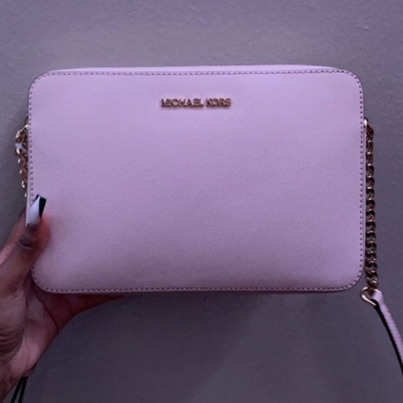 Michael Kors Crossbody - Picture 1 of 5